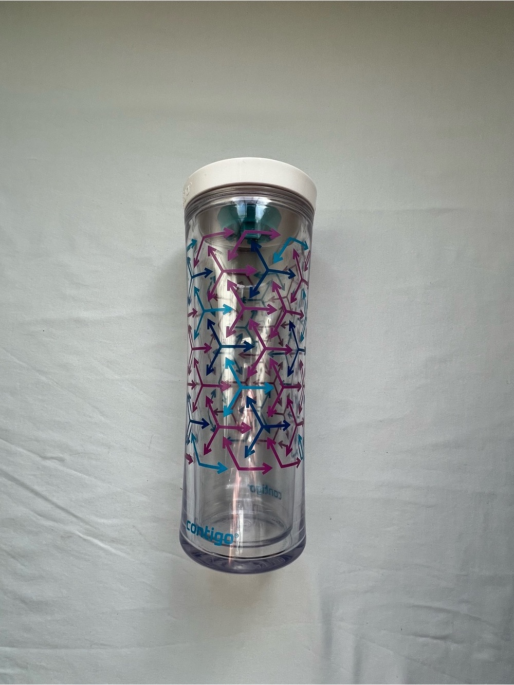 Contigo White Tumbler with Blue and Pink Arrow Print